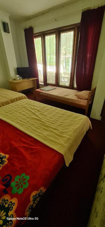 Homestay Triniti レムバン エクステリア 写真