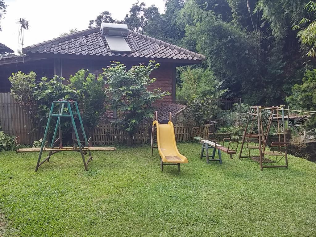 Homestay Triniti レムバン エクステリア 写真