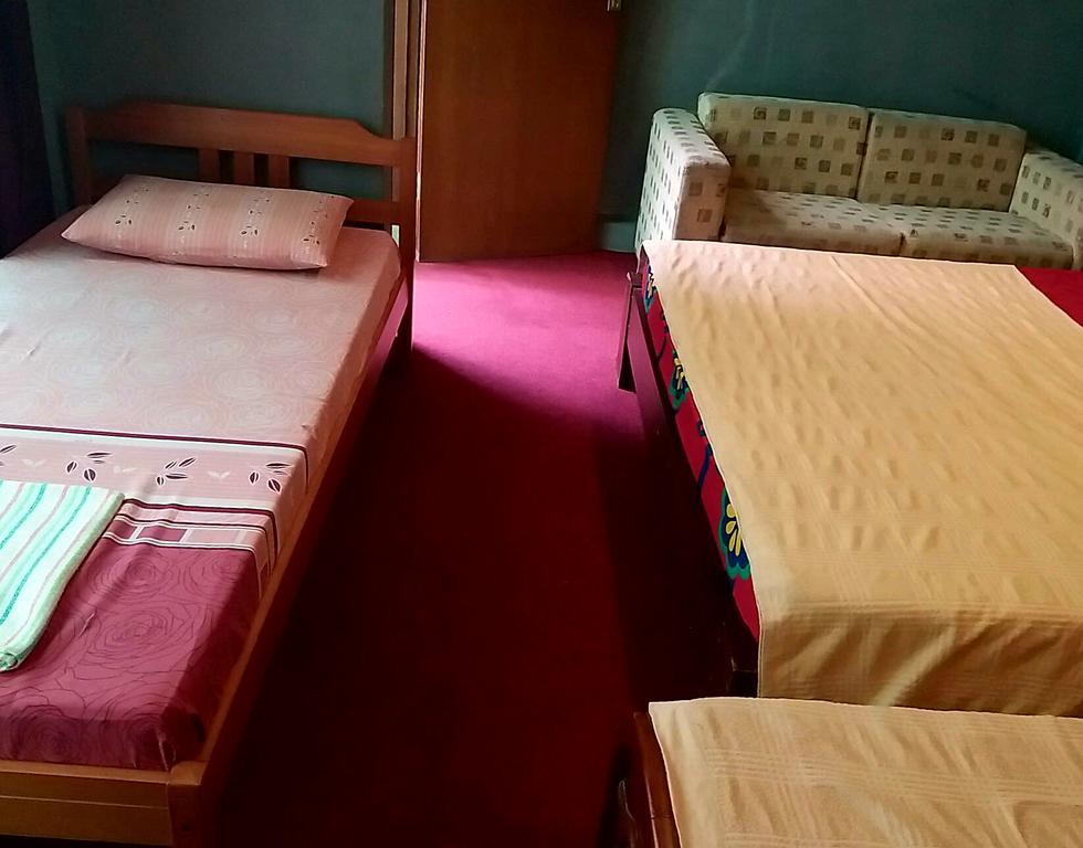 Homestay Triniti レムバン エクステリア 写真