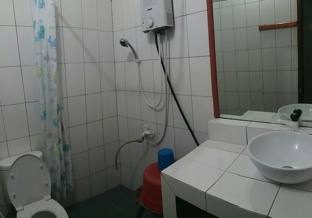 Homestay Triniti レムバン エクステリア 写真