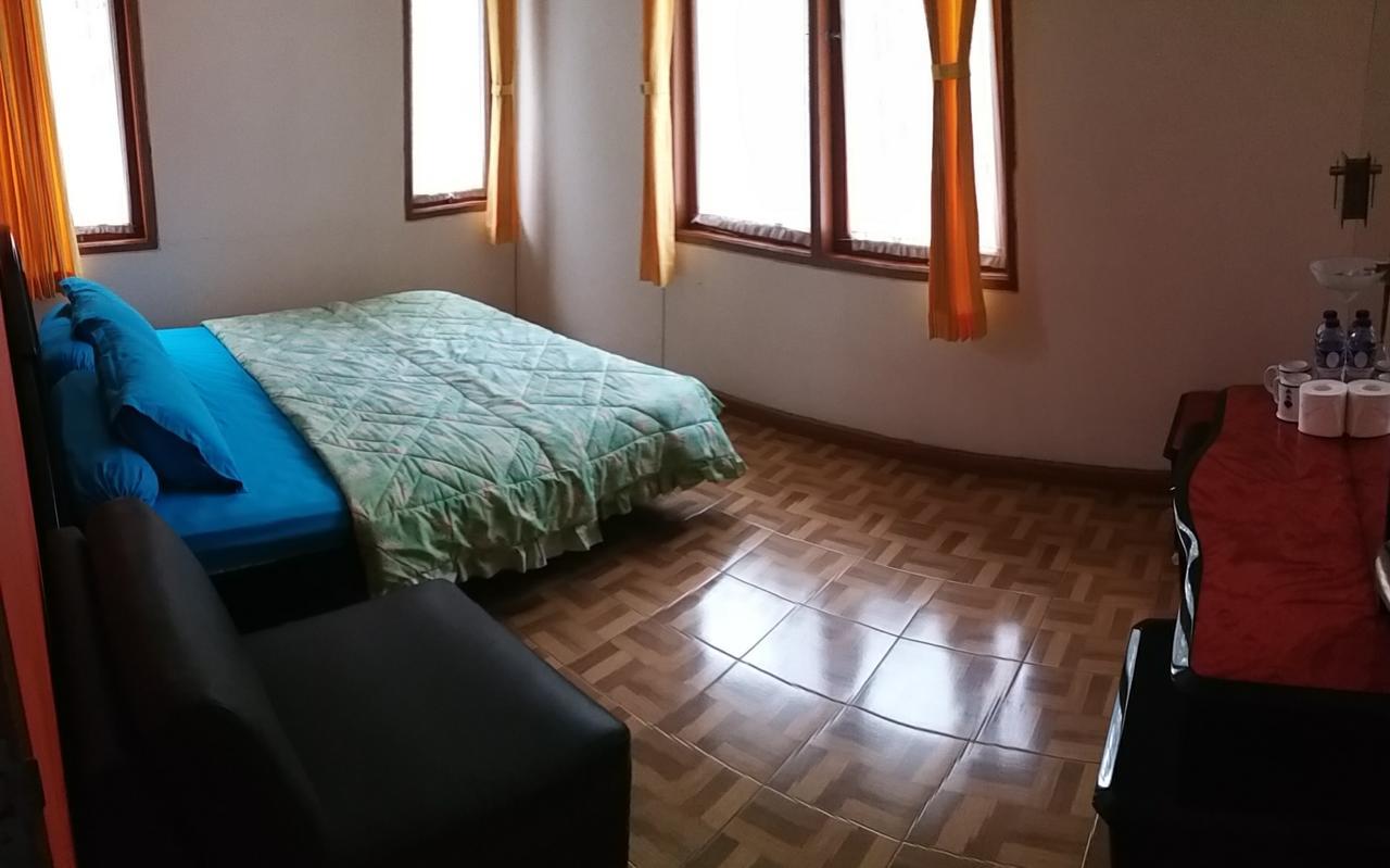Homestay Triniti レムバン エクステリア 写真